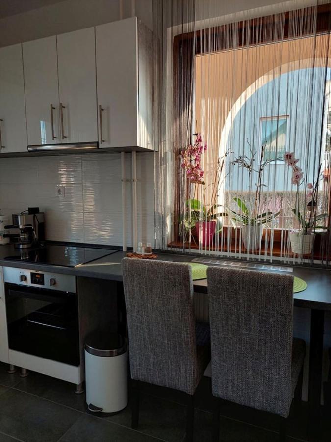 Nagcsalados Rozsa Apartman Балатонлелле Экстерьер фото